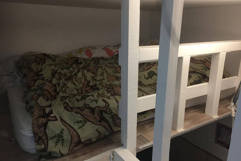 Entire apartment, La belle église 3 center ville 200 metres from the beach in Ault, Abbeville region