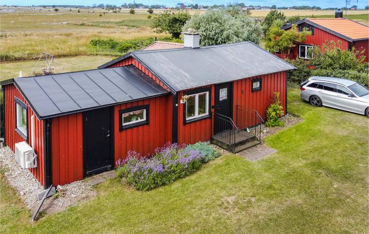 Hus för 5 Personer med trädgård in Öland