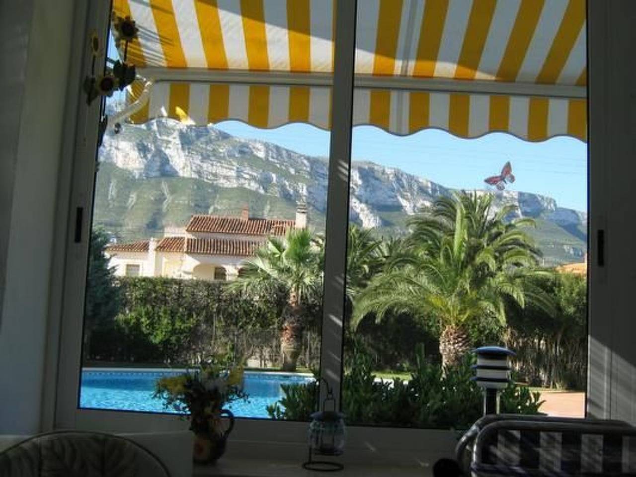 Apartamento entero, Wohnung mit Pool, Garten, Terrasse in Strandnähe in Montgó, Dénia