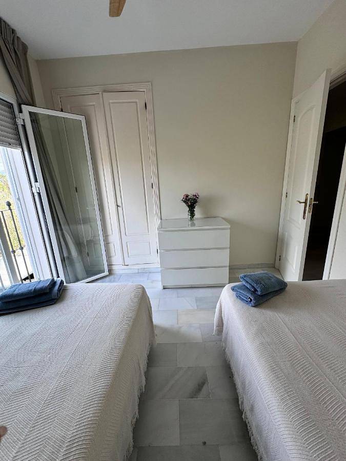 Maison d’hôte pour 3 personnes, avec piscine et balcon à Estepona - 2