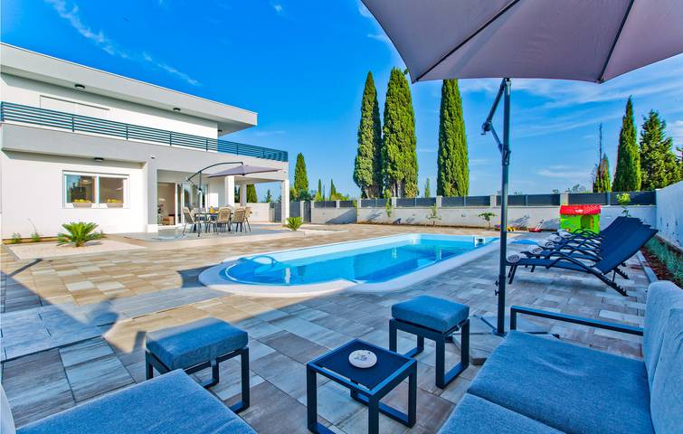 Ferienhaus für 8 Personen, mit Terrasse, kinderfreundlich auf Hvar - 2