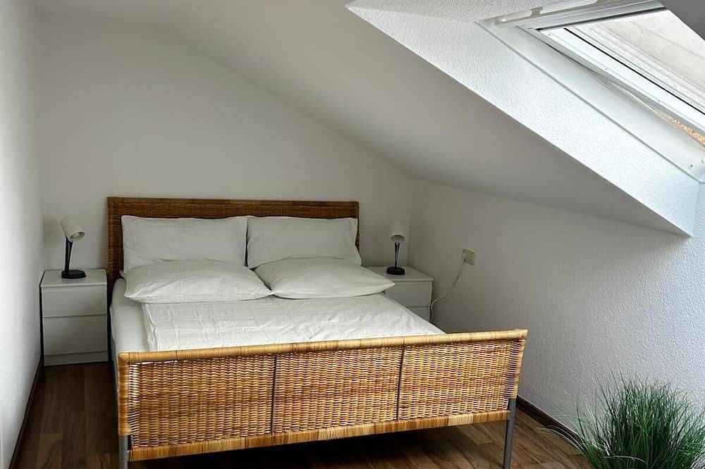 Ganze Wohnung, Gemütliche Dachgeschosswohnung in 77978 Schuttertal für bis zu 4 Personen in Schuttertal, Mittlerer Schwarzwald