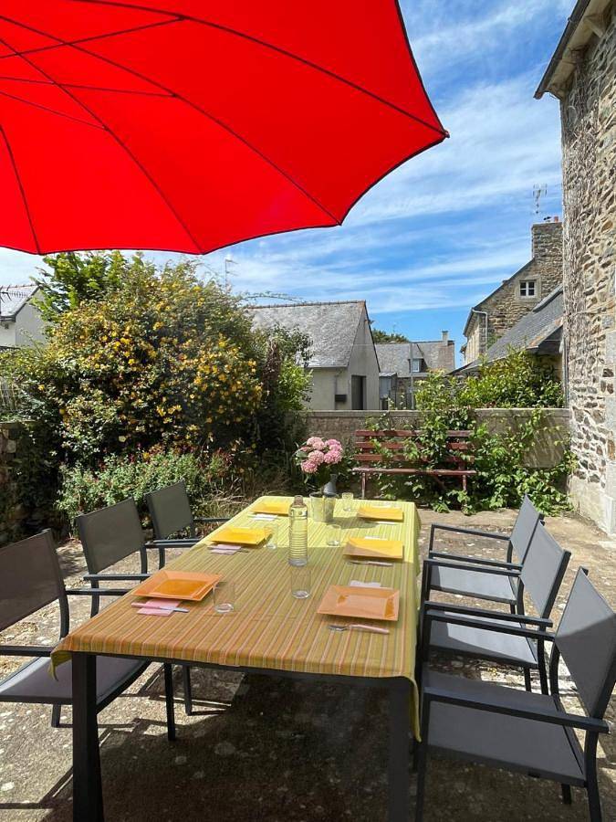 Location de vacances pour 8 personnes, avec terrasse à Hillion - 2