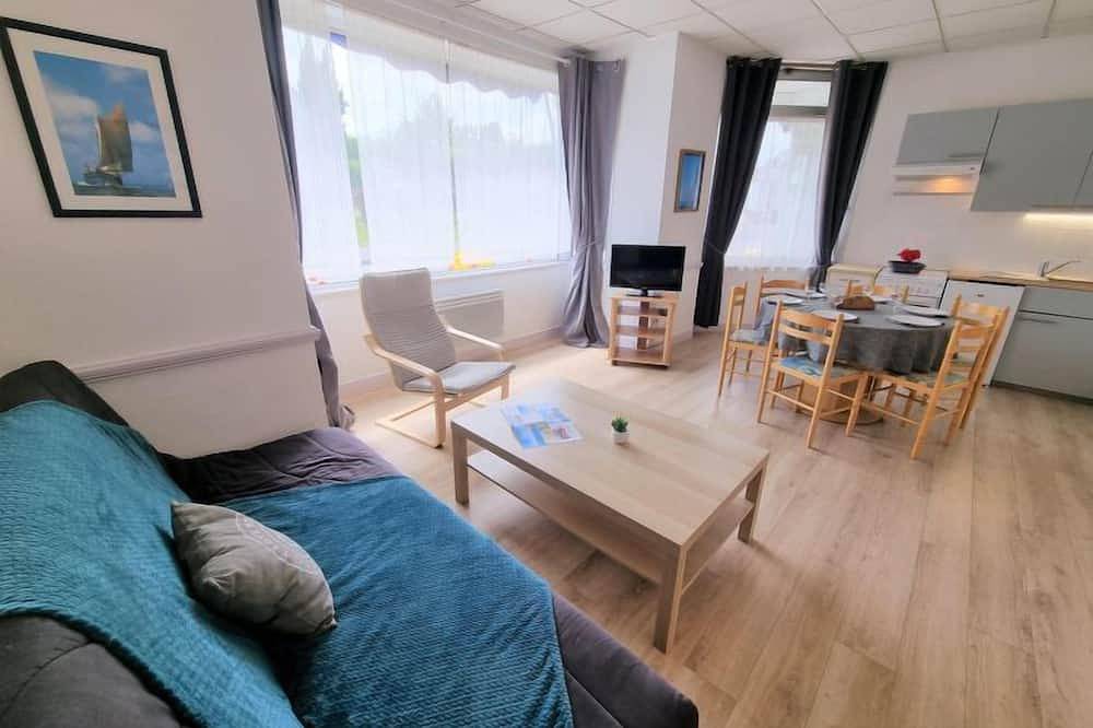 Entire apartment, Le Petit Robinson in La Richardais, Saint-Malo region