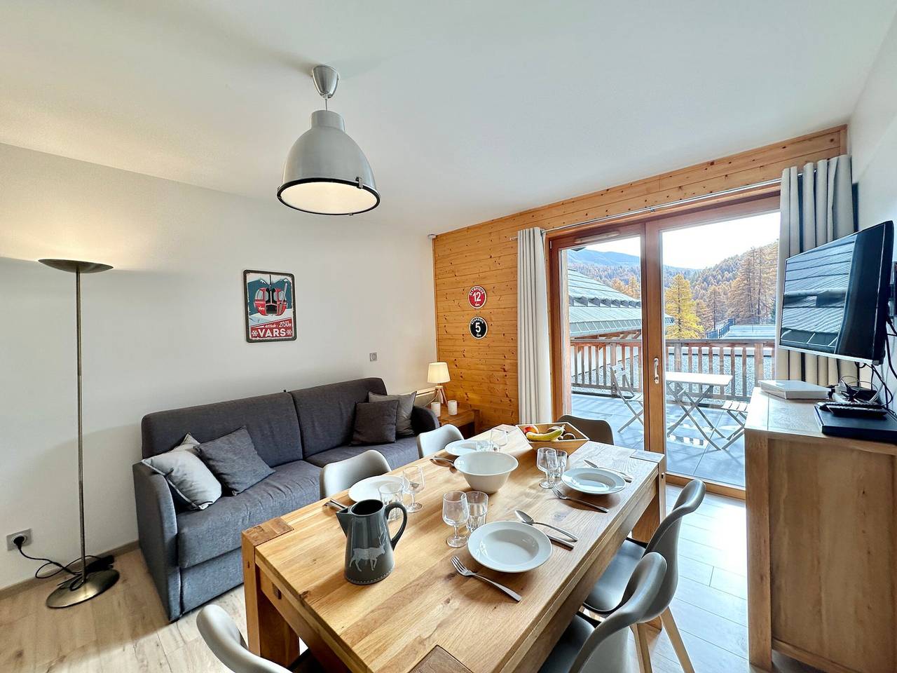 Appartement entier, Vars : T2 cabine neuf avec terrasse et Wifi pour 6 pers in Vars, Région de Briançon