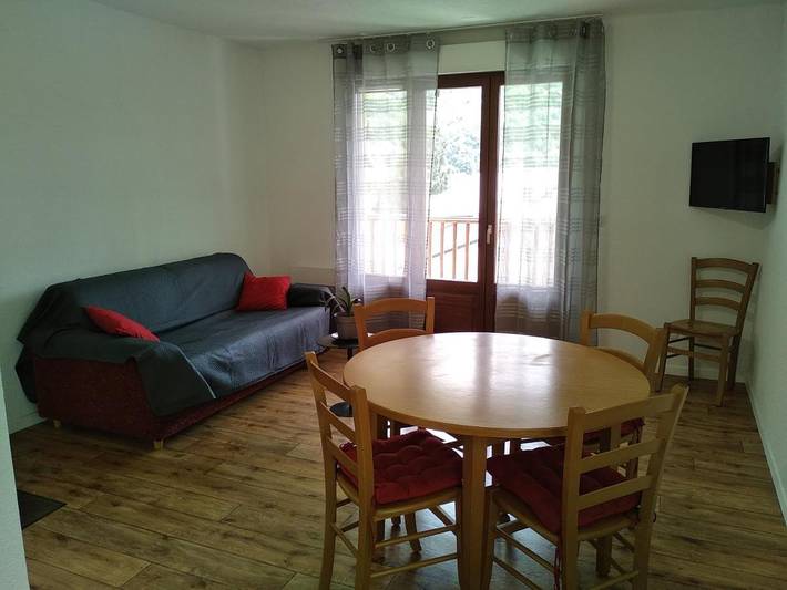Gîte pour 4 personnes, avec vue et balcon ainsi que jardin et piscine à Aspin-en-Lavedan - 4