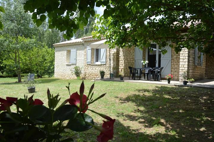 Villa pour 6 personnes, avec jardin et terrasse à Gordes