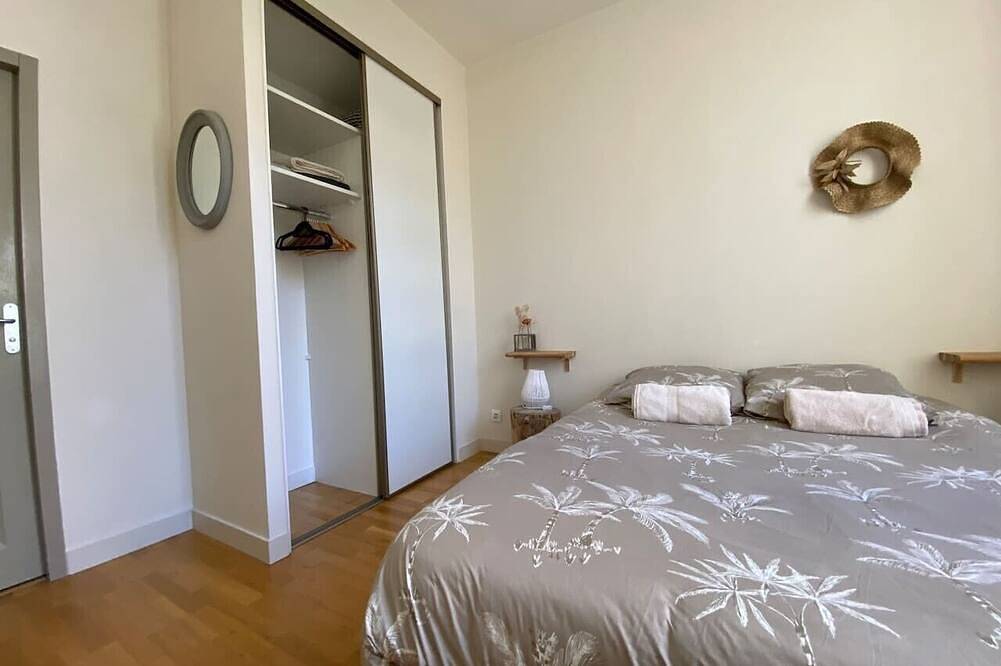 Ganze Wohnung, Au Fil du Clain - Cosy T2, parking & fiber in Poitiers, Vienne