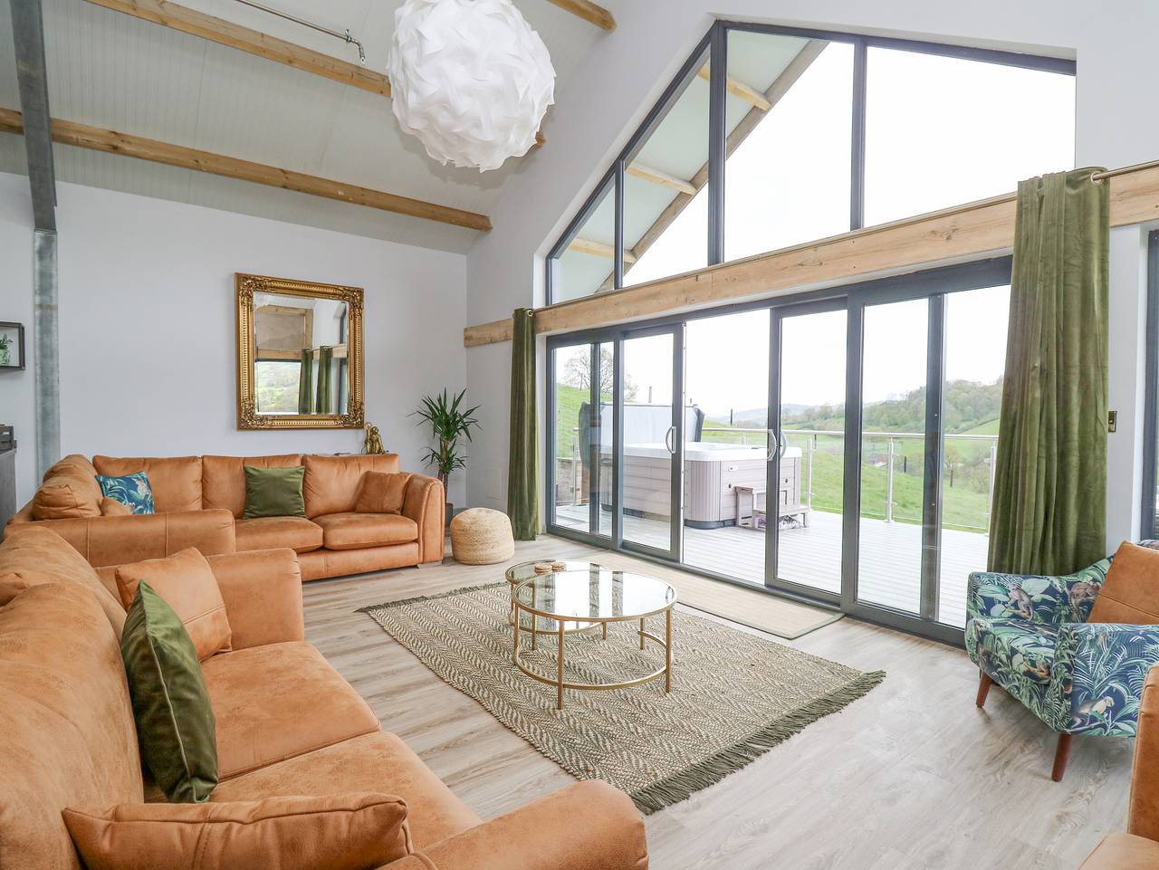 Barcud Coch - Red Kite in Powys