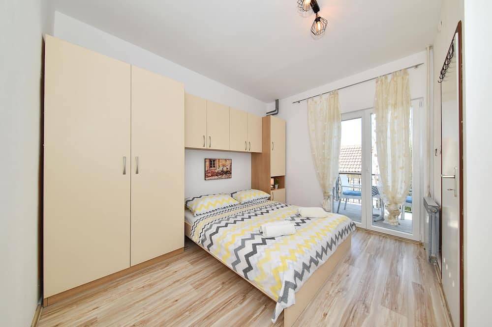 Ganze Wohnung, Ferienwohnungen Tona,, Sukošan, hr in Sukosan, Zadar