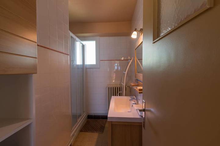 Gîte pour 8 personnes, avec balcon et jardin à Embrun - 2