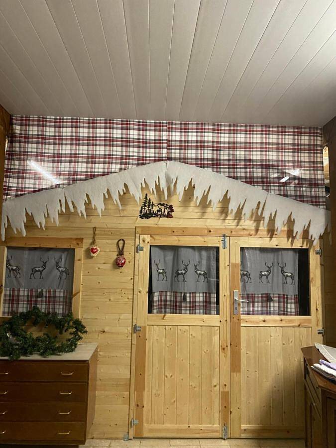 Gîte pour 2 personnes, avec jardin et vue, animaux acceptés à Bleury-Saint-Symphorien