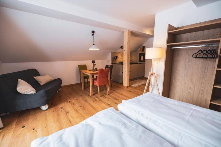 Ganze Wohnung, Apartment Der Sagbauer Top 1 mit Bergblick, Balkon und WLAN in Rottenmanner und Wölzer Tauern, Irdning-Donnersbachtal