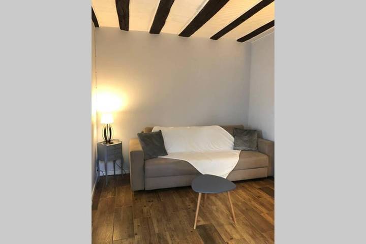 Gîte pour 2 personnes, avec jardin ainsi que terrasse et vue à Moret-sur-Loing - 2