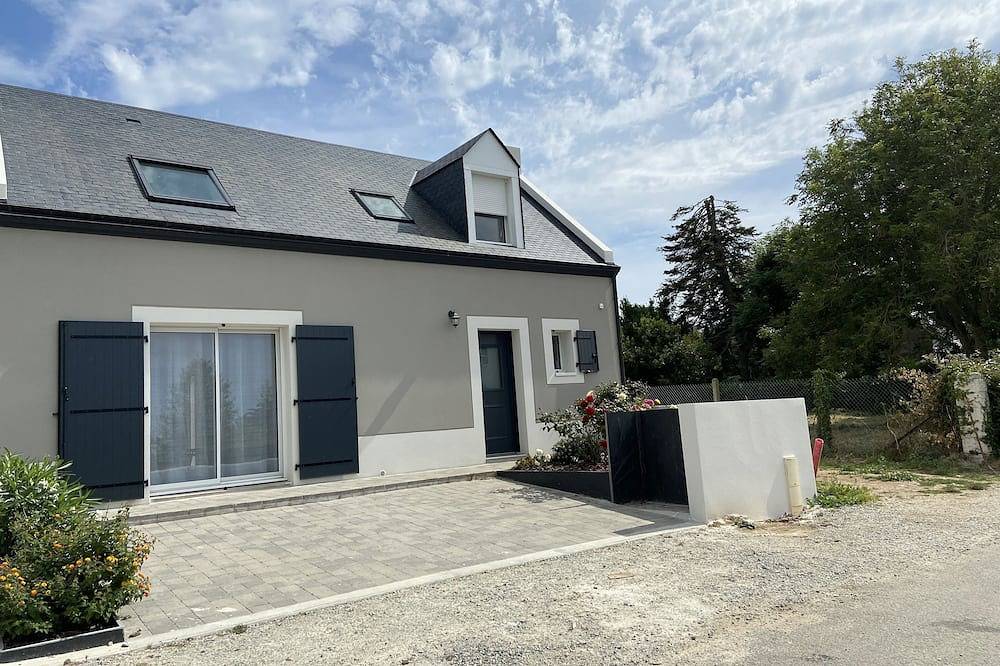 New house with beautiful sea view in Groix, Côte des Mégalithes