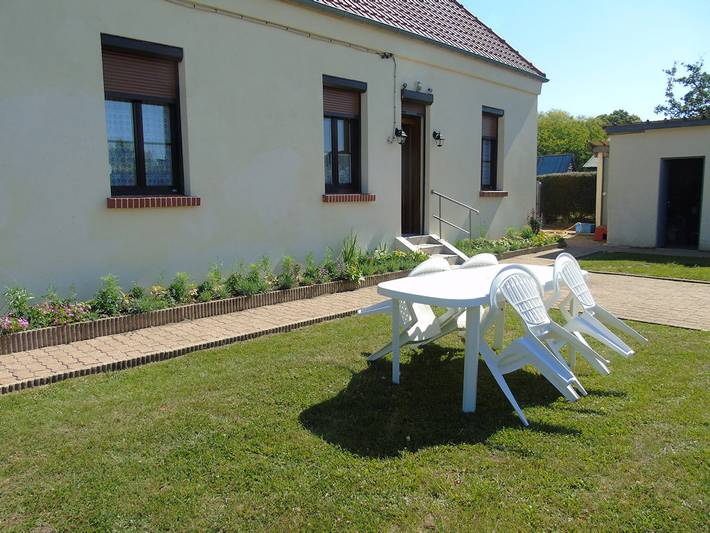 Gîte pour 6 personnes, avec jardin et terrasse à Avesnes-en-Val