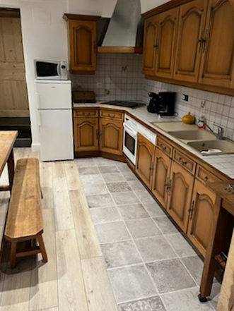 Gîte 3 étoiles Petit Nid Douillet Salers refait à neuf en 2022 in Salers (Cantal), Parc naturel régional des Volcans d'Auvergne