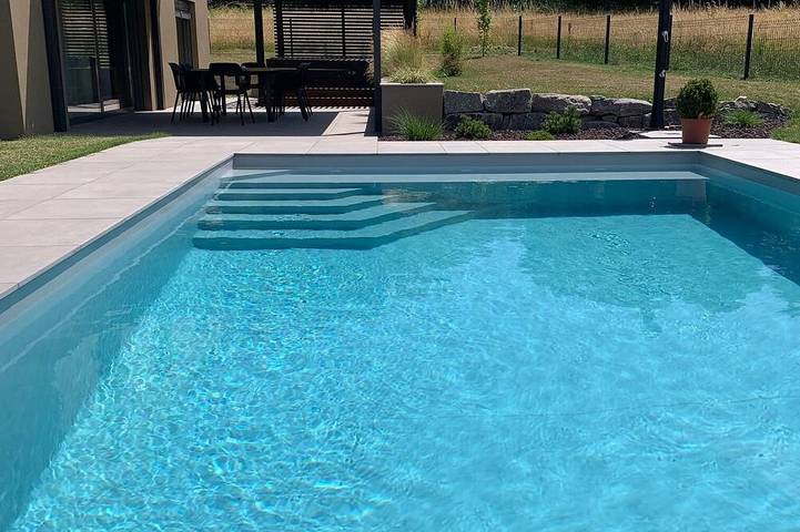Maison de vacances pour 6 personnes, avec jacuzzi et sauna ainsi que jardin et terrasse