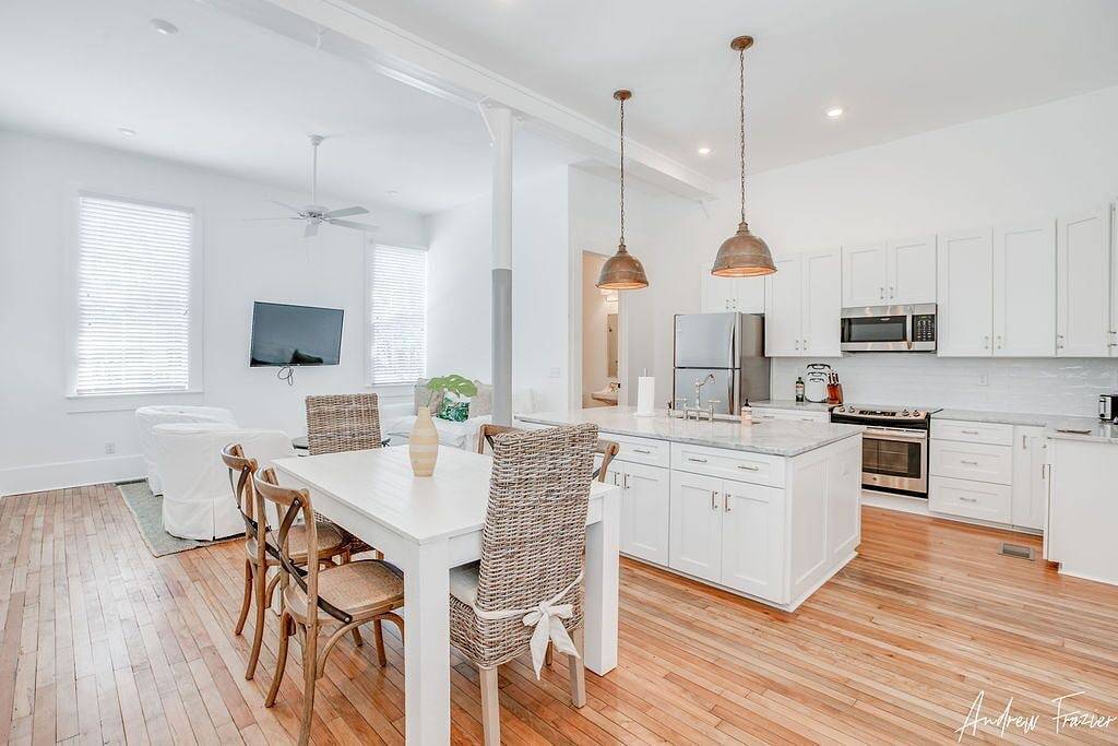 Ganze Wohnung, Schick bei Tybee's North Beach in Tybee Island, Chatham County