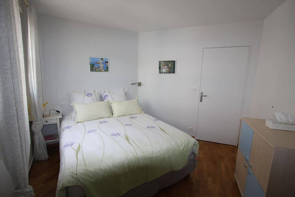 Apartamento entero, Precioso apartamento certificado 4 estrellas, residencia en el corazón de la ciudad. in Maisons-Laffitte, Yvelines