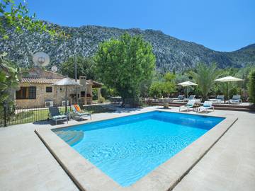 Finca in Torrent de la Vall d'en Marc, Pollença für 6 