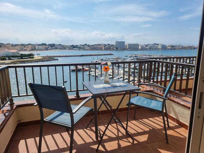 Studio voor 2 personen, met terras in L'Escala
