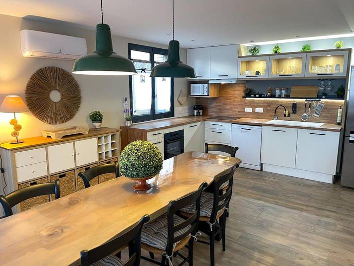 Location de vacances pour 5 personnes, avec jardin à Pouzilhac - 3