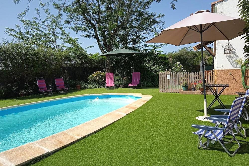 Appartement entier, Studio pour 2 personnes env. 50 qmà Alcuéscar, Estrémadure (Province de Cáceres) in Alcuéscar, Région de Cáceres