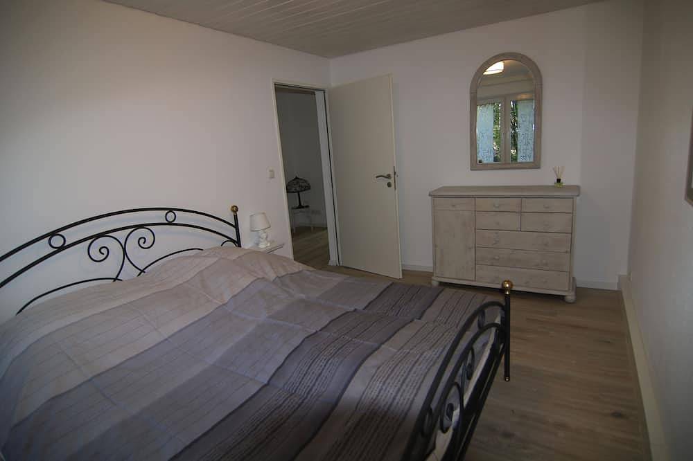 Entire apartment, Cozy vacation apartment in the wine village of Trier Olewig in Trier, Mosel-Saar