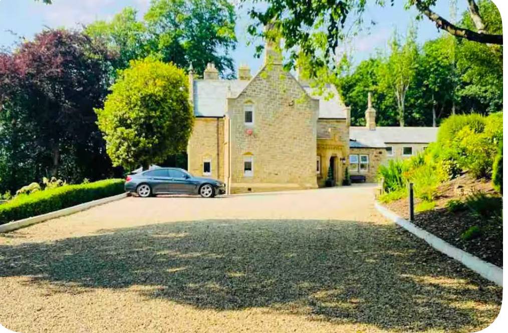 Lodge - Sleeps 18, pet friendly & free parking in Gateshead