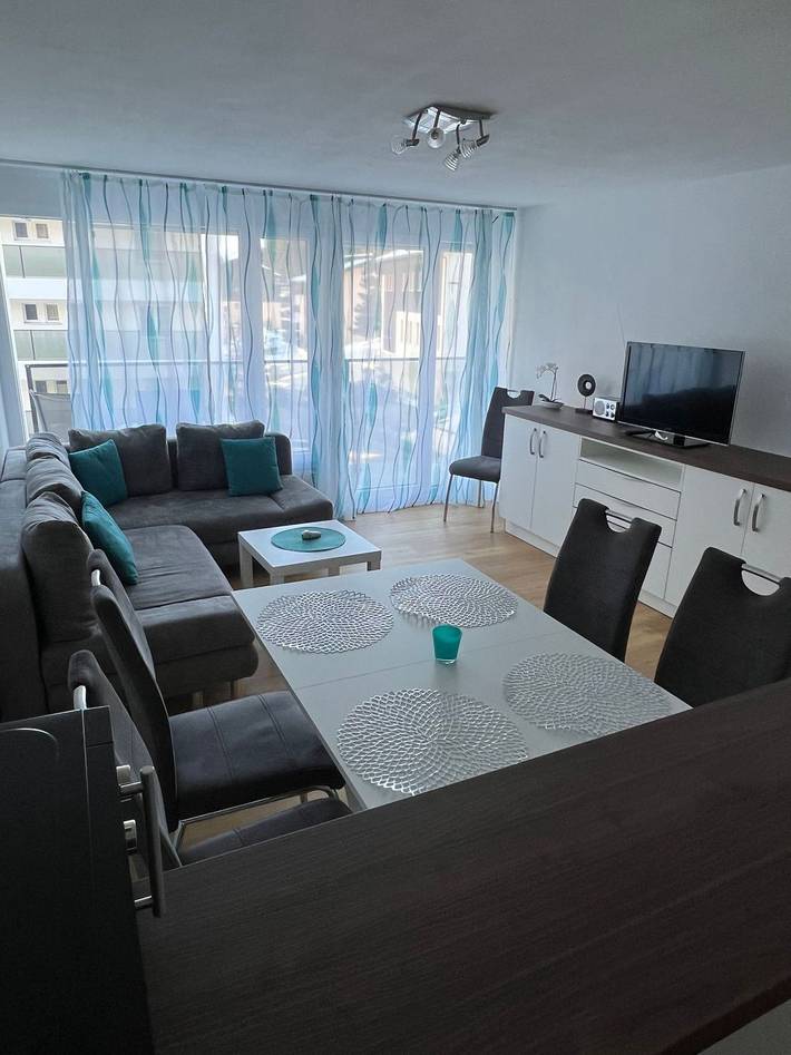 Ganze Wohnung, ** Ferienwohnung Sursilvana, Lenzerheide in Vaz/Obervaz, Plessur Alpen