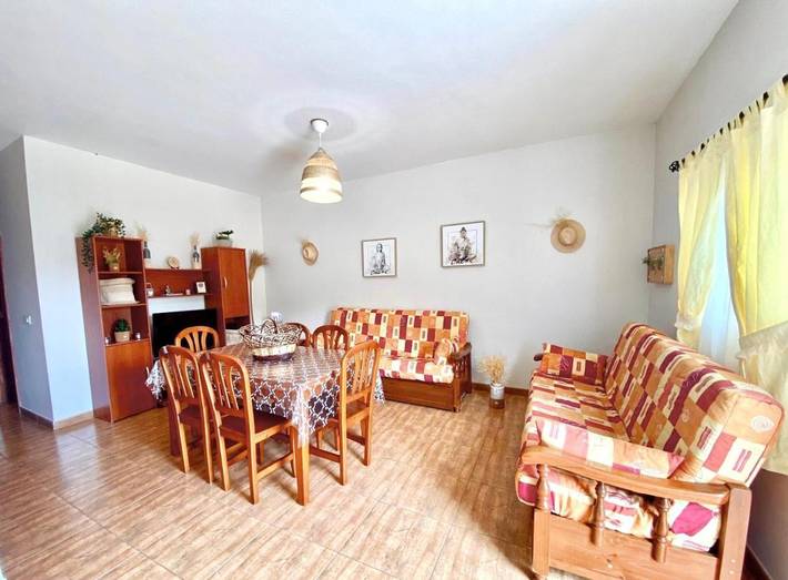 Maison de campagne pour 4 personnes, avec vue et jardin dans Alojera - 2