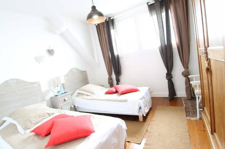 Gîte pour 6 personnes, avec jardin dans Plage des Gougins - 4