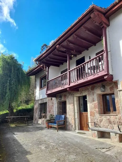 Casa de vacaciones para 8 personas, con jacuzzi y balcón - 1