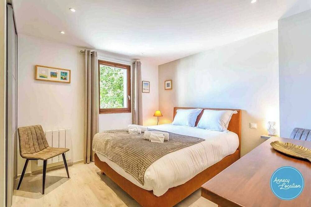Apartamento entero, T2 Apartment - Résidence Rive Gauche in Menthon-Saint-Bernard, Región de Annecy