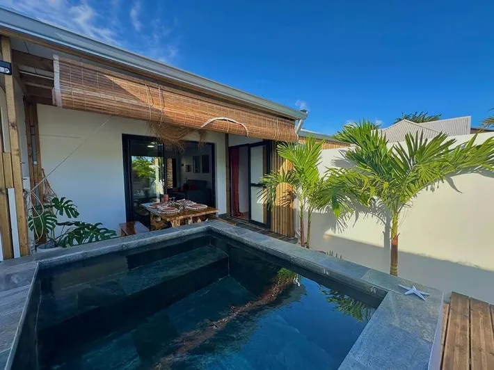 Villa pour 5 personnes, avec jardin ainsi que piscine et terrasse - 1