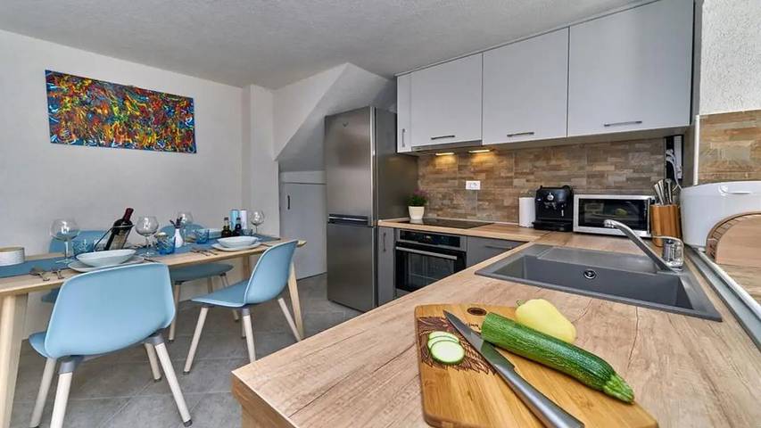 Villa pour 5 personnes, avec jardin, animaux acceptés dans Šolta - 3
