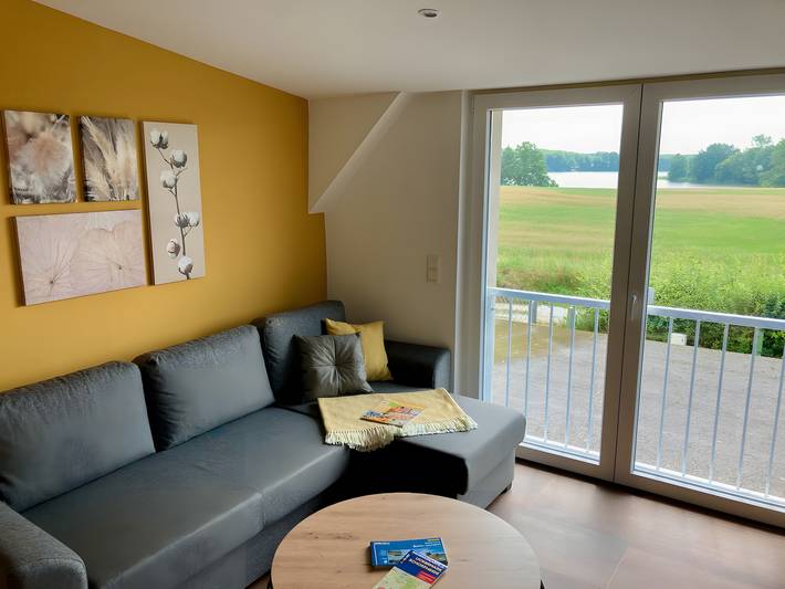 Ferienwohnung für 4 Personen, mit Seeblick und Garten in Friedrichswalde