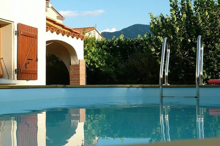 Location de vacances pour 6 personnes, avec jardin et terrasse à Saint-Génis-des-Fontaines