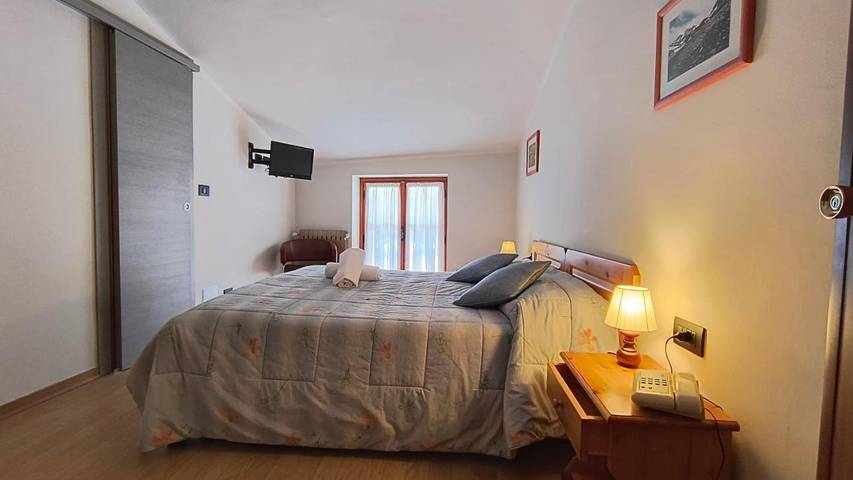 Hôtel pour 3 personnes, avec vue ainsi que terrasse et sauna à Ceresole Reale - 3