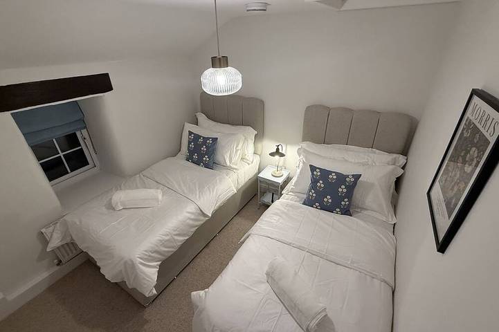 Woodman'S Cottage, pet friendly, with a garden in Newmillerdam in Wakefield, Westliches Yorkshire