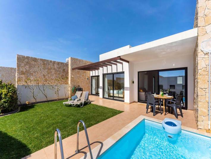 Ferienwohnung für 4 Personen, mit Garten und Pool in Sagres