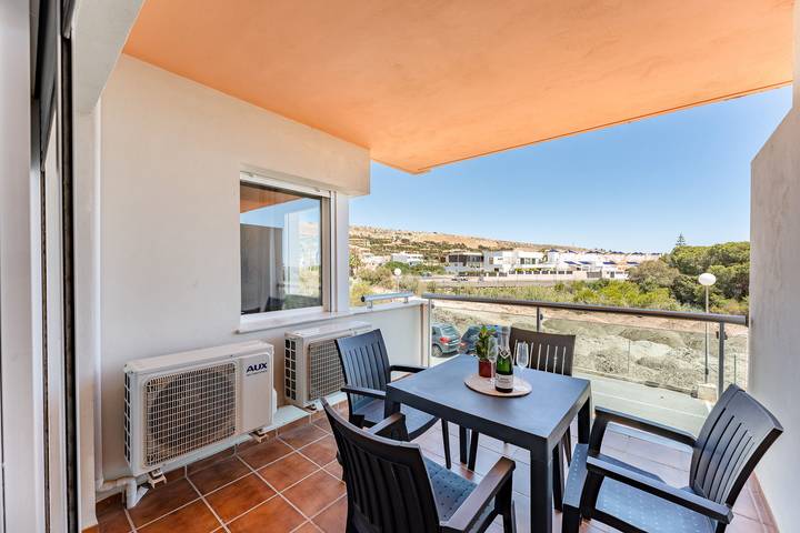 Apartamento para 4 personas, con vistas además de jardín y terraza en Almerimar