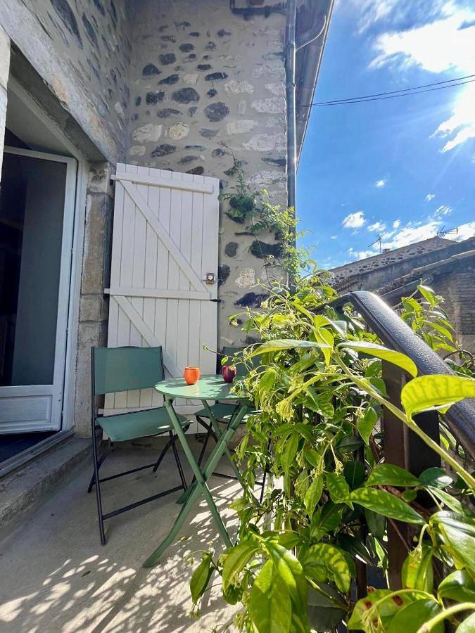 Gîte pour 4 personnes, avec balcon, animaux acceptés à Alba-la-Romaine - 3