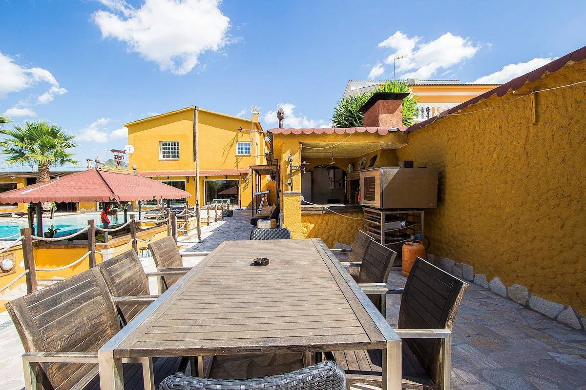  Détente &amp; Recharge - à 34km de Barcelone! in Rubi, Barcelone l'intérieur des terres