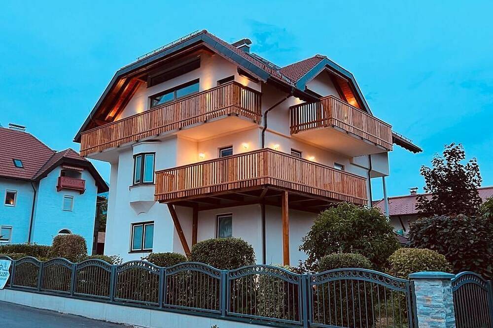 Ganze Wohnung, Ferienwohnung Kristina in renoviertem, alten Haus mit Flair bei Innsbruck in Absam, Innsbruck Land