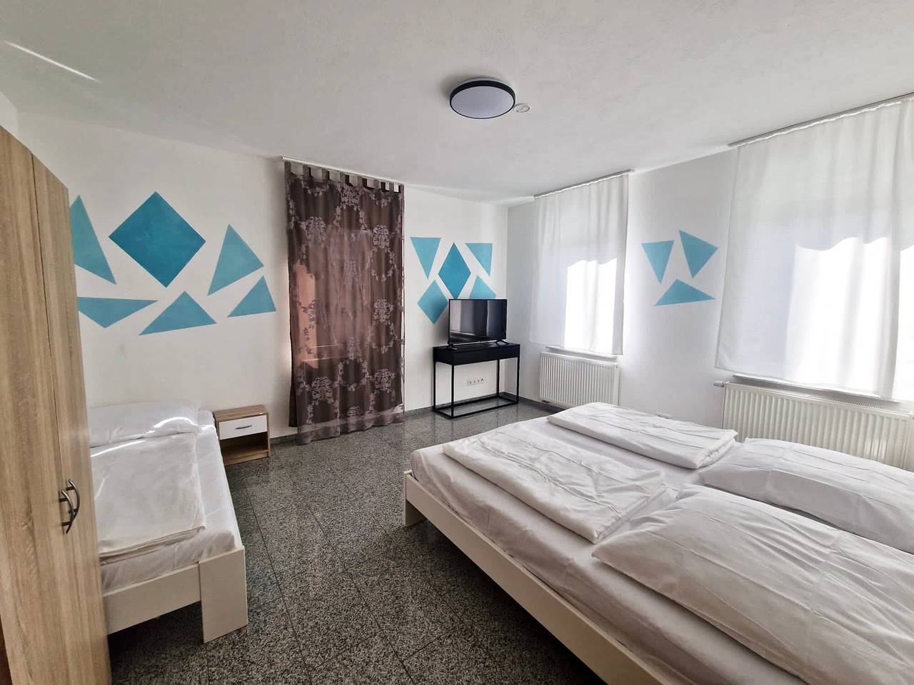 Ganze Wohnung, Apartment 'Ferienwohnung Auf Der Welt Zuhause' mit Wlan in Göppingen, Landkreis Göppingen