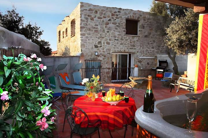 Casa de vacaciones para 5 personas, con jacuzzi, Se admiten mascotas - 1