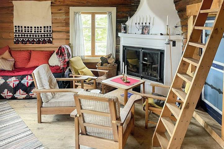 Traditionelle Berghütte im Hallingskarvet in Ål