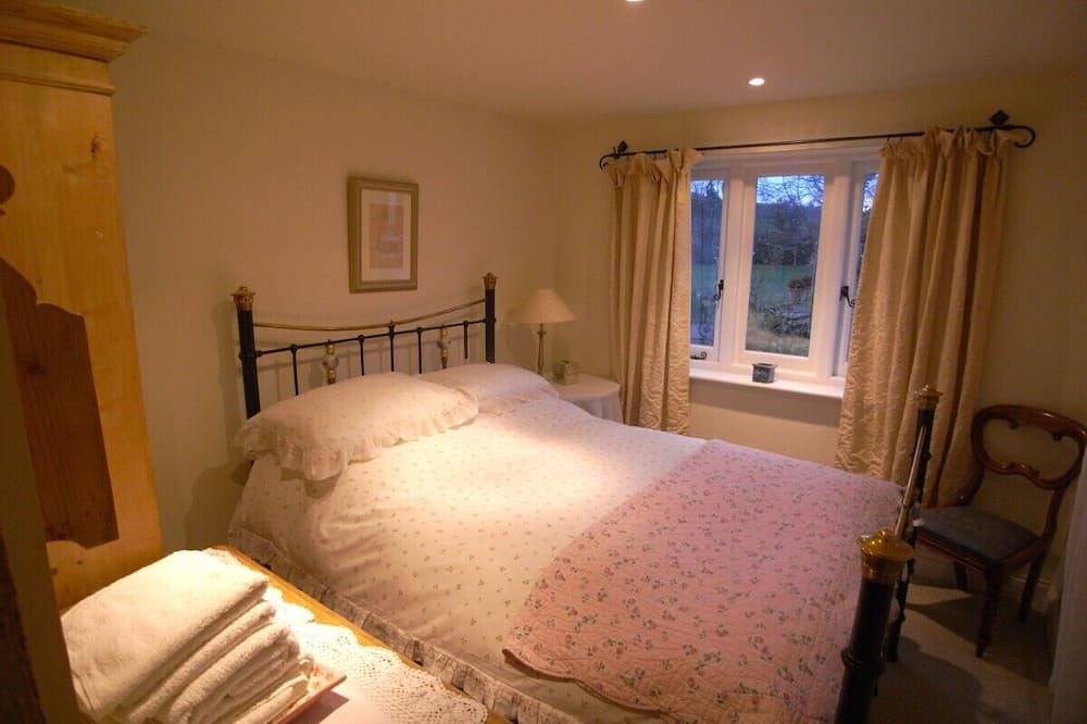 Wunderschöne, historische, umgebaute Scheune in fabelhafter ländlicher Lage in Surrey